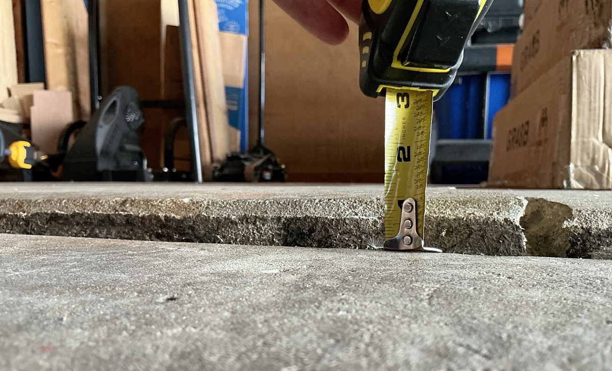 large-cracks-in-your-garage-floor-blog-image