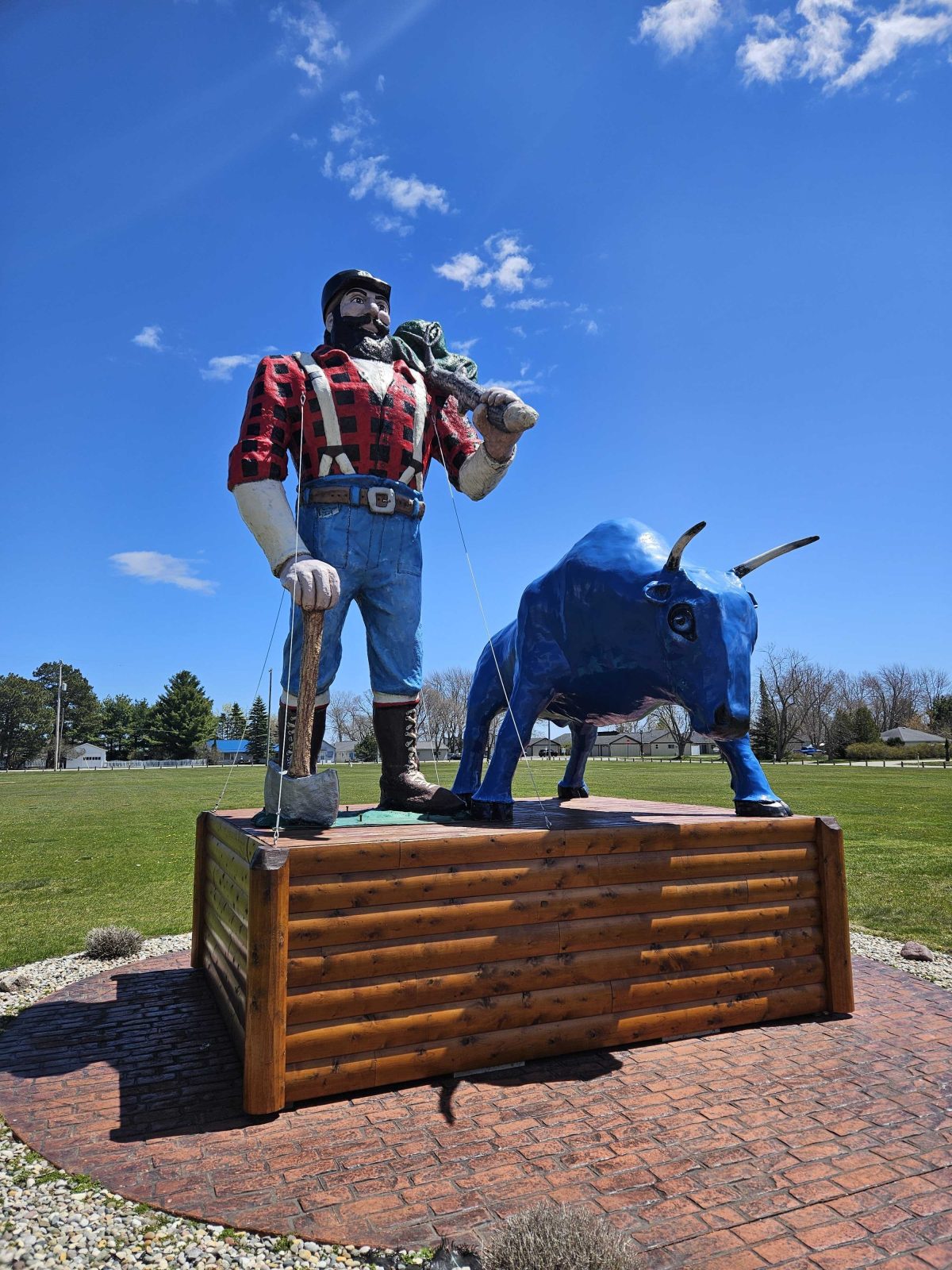 City of Oscoda and Paul Bunyan Statue Image