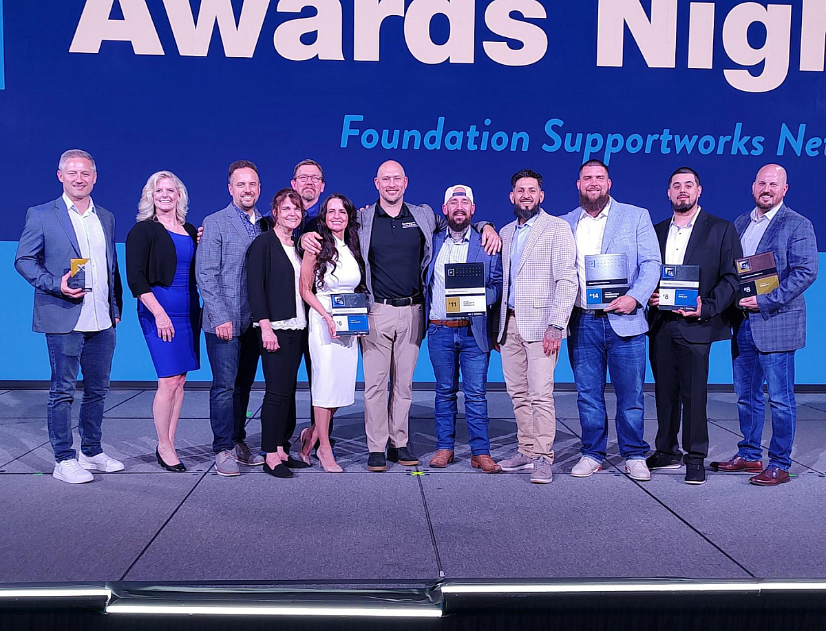 ayers-team-at-supportworks-awards-event-2026