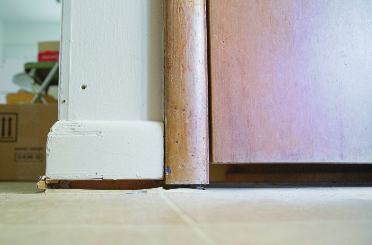 Floor Sinking and Sagging_Crawl Space