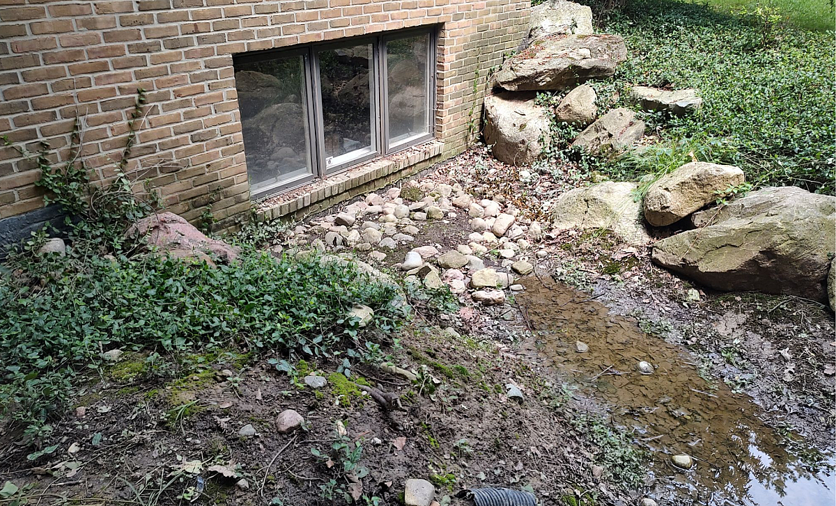 Why you should install a complete basement waterproofing system PR347435 cover