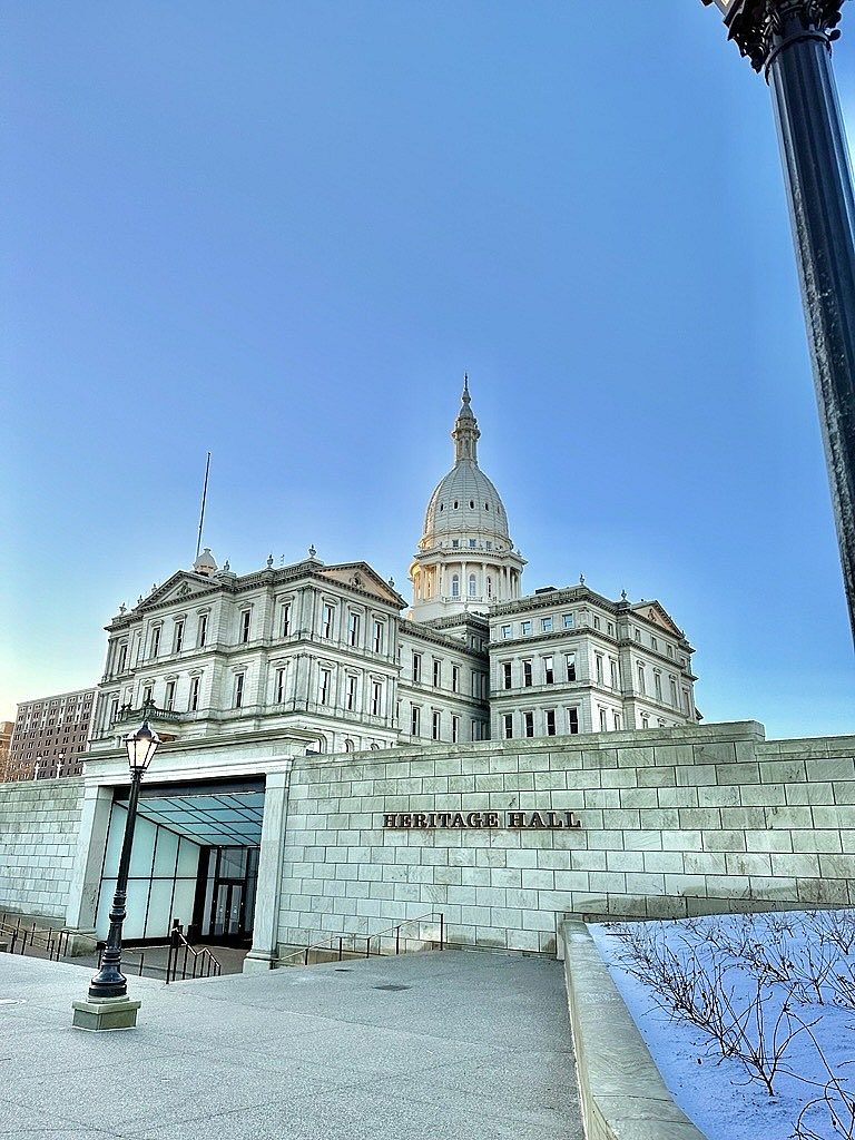 Lansing City Page Graphic