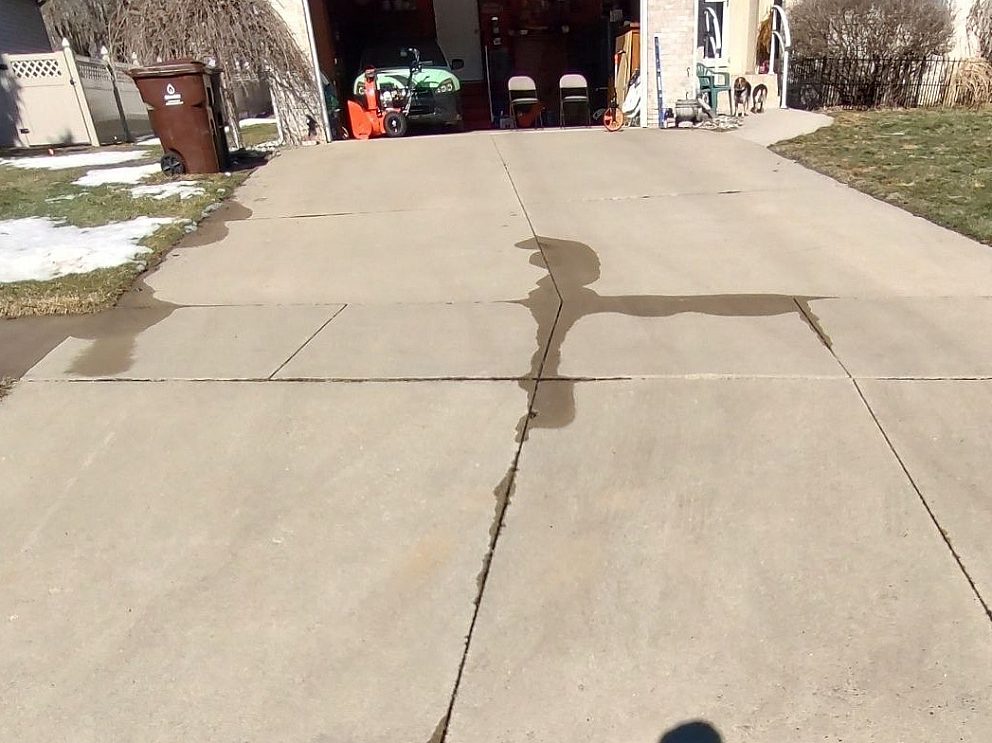 5850 Cartago Dr Before