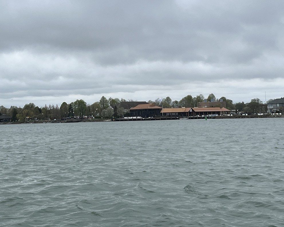 Wyandotte MI Hennepin Point