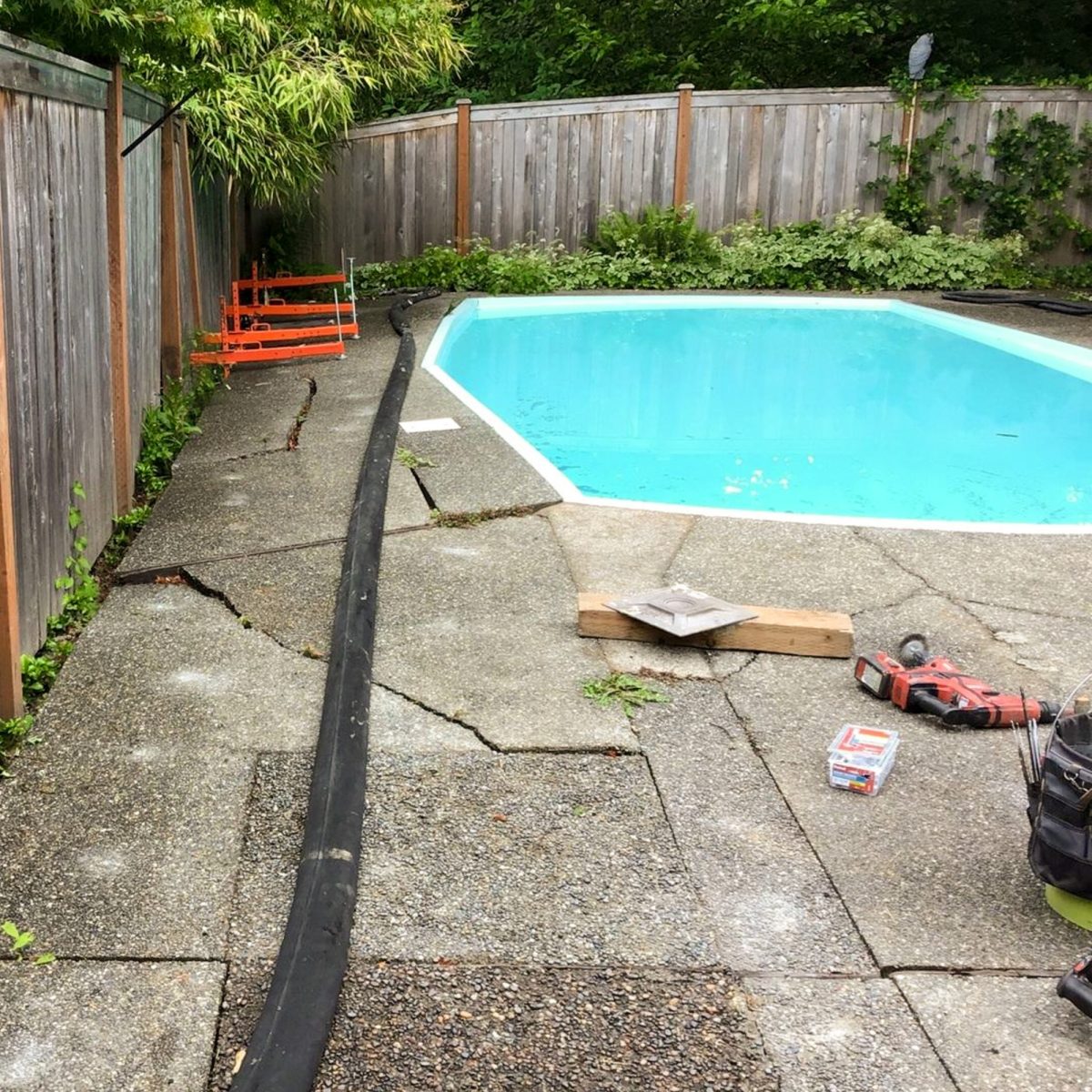 Lifting Pool Deck_Before