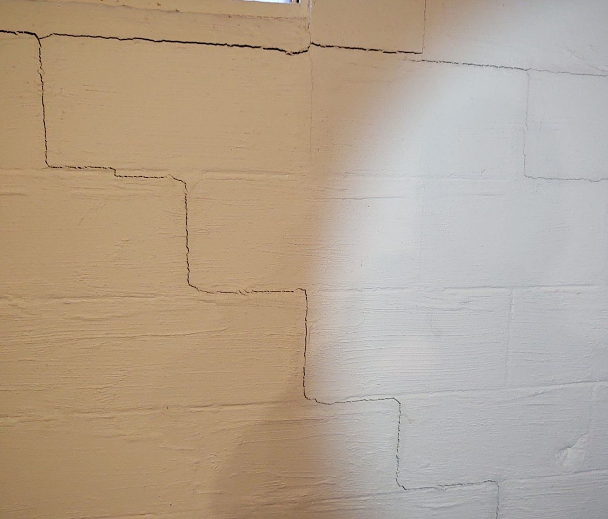 515 W Dawn Dr Before